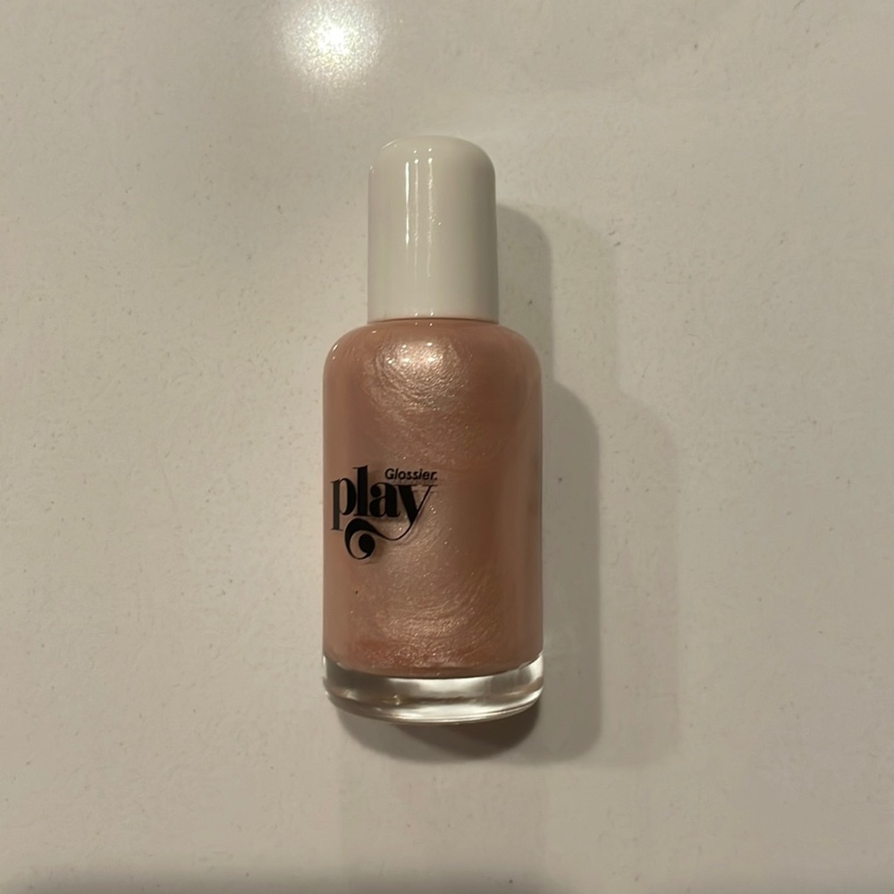 Glossier highlighter